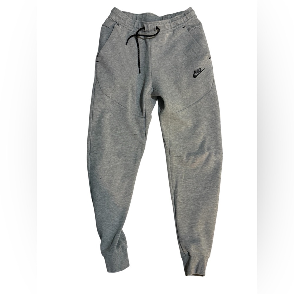 Nike tech grey pants